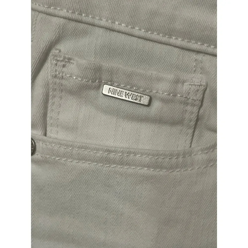 Nine West,‎ White Pants, Chrystie Capri, Size 4, 1146P